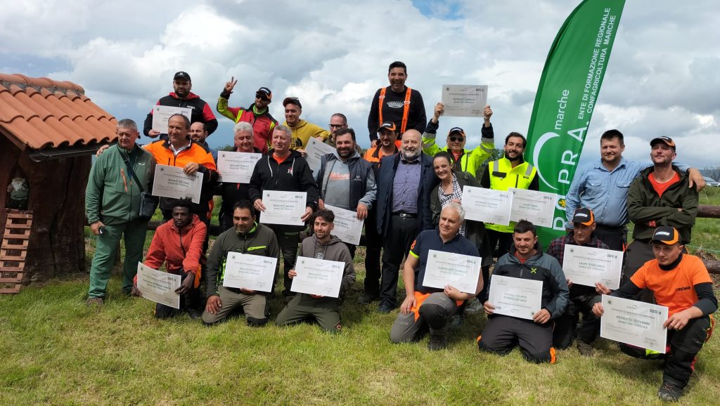 Operatore forestale REGIONE MARCHE
